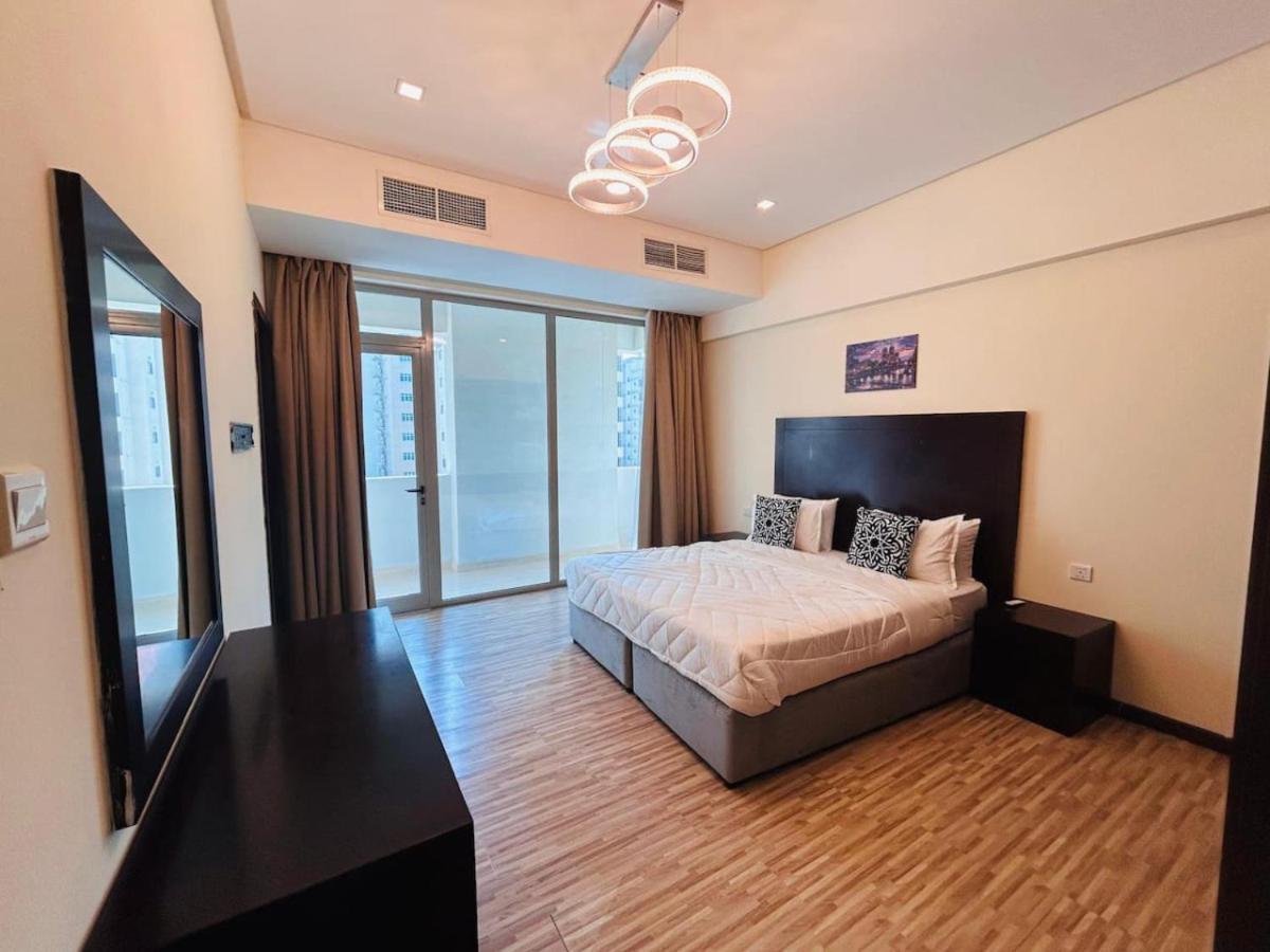 Two Bedroom Palm Stay Manama Exterior photo